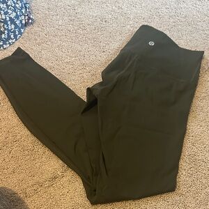 Forest green Lululemon Leggings size 2 like new